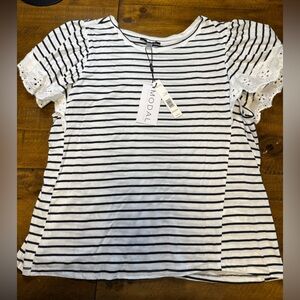 Tahari Blouse Black White Striped Ruffle Short Sleeve NWT size XL